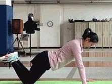掌握排球双脚起跳姿势的关键要领（打造稳定跳跃基础，提升技巧水平）