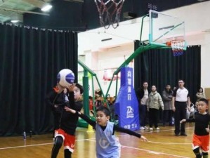 U12小篮球比赛中的防守限制（保护孩子健康成长关注比赛的公平性）