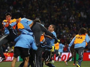 哥斯达黎加在90世界杯的进球奇迹（一个小国的足球壮举）