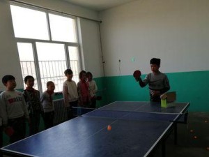 乒乓球正手攻球教学（发力控球，提高准确度和速度）